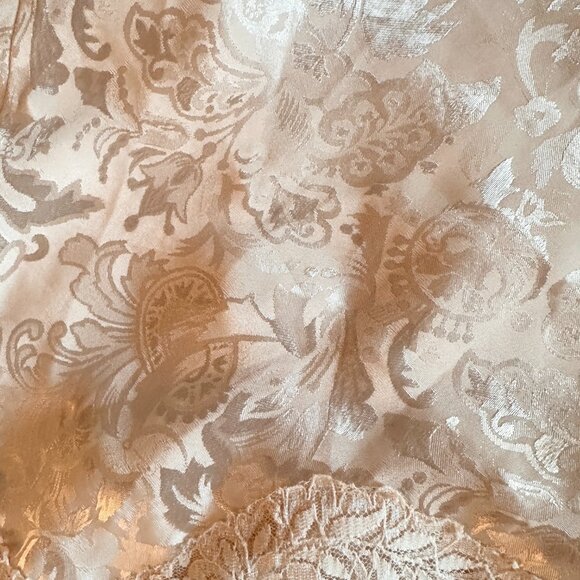 Victoria’s Secret Vintage Lace Slip Dress – Size Small - Picture 5 of 6